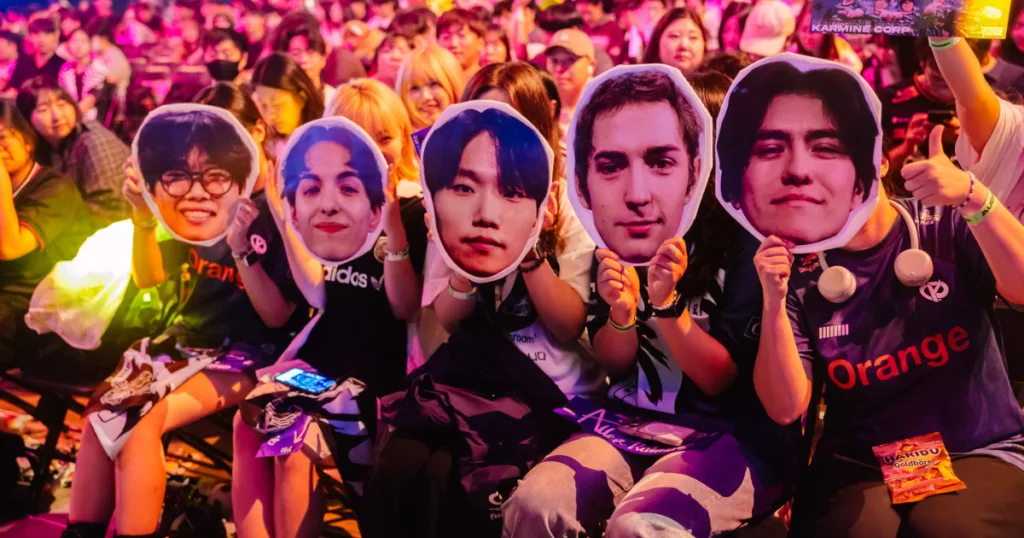 Fans at MSI cheering for KC. Fans at MSI cheering for KC.