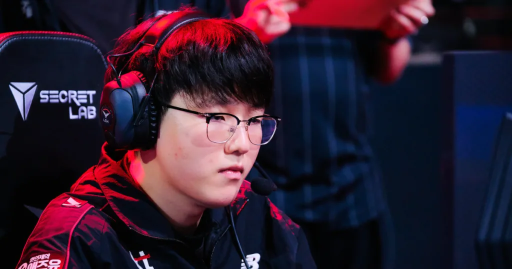 Kt vs T1. Kt Rolster lost 2-1. Kt vs T1. Kt Rolster lost 2-1.