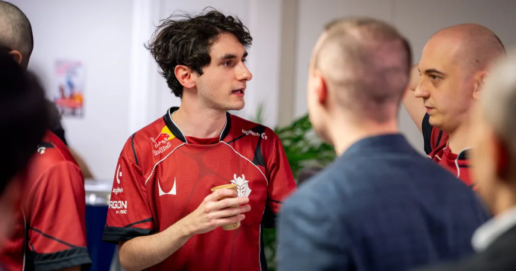 Labrov behind the stage talking at the LEC Summer Finals 2026. Labrov behind the stage talking at the LEC Summer Finals 2026.