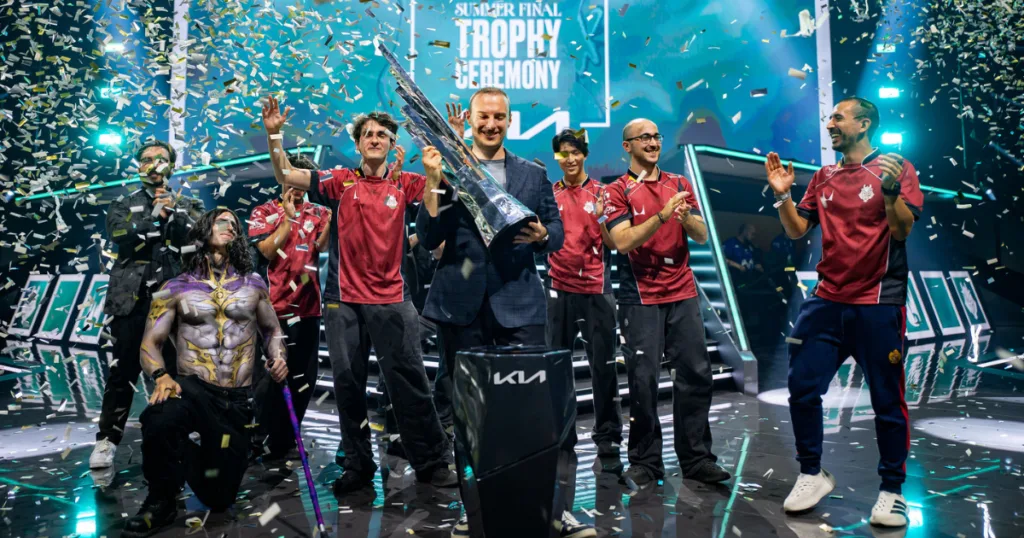 Perkz holding trophy at the LEC Summer Finals 2026. Perkz holding trophy at the LEC Summer Finals 2026.